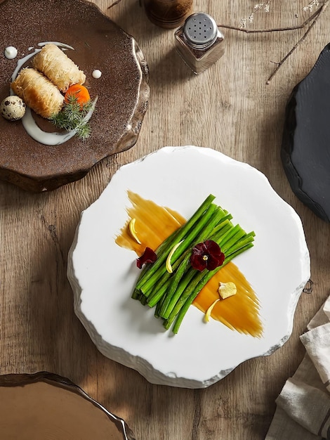 porcia jedla na tanieri